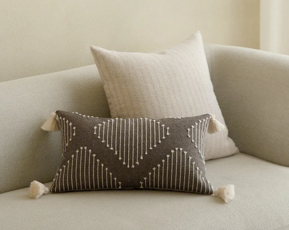 Contemporary Pillow Set