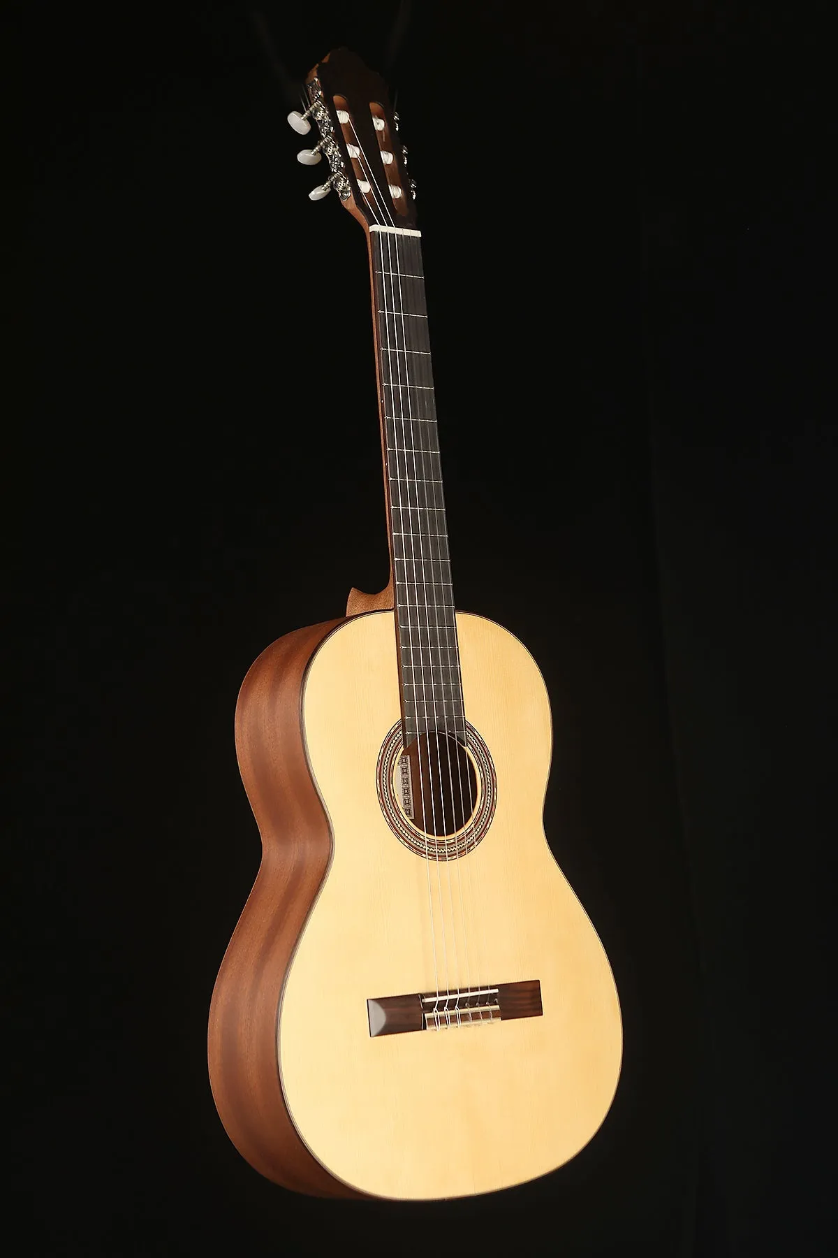 Esteve 4ST Spruce Top Open Pore Classical Guitar