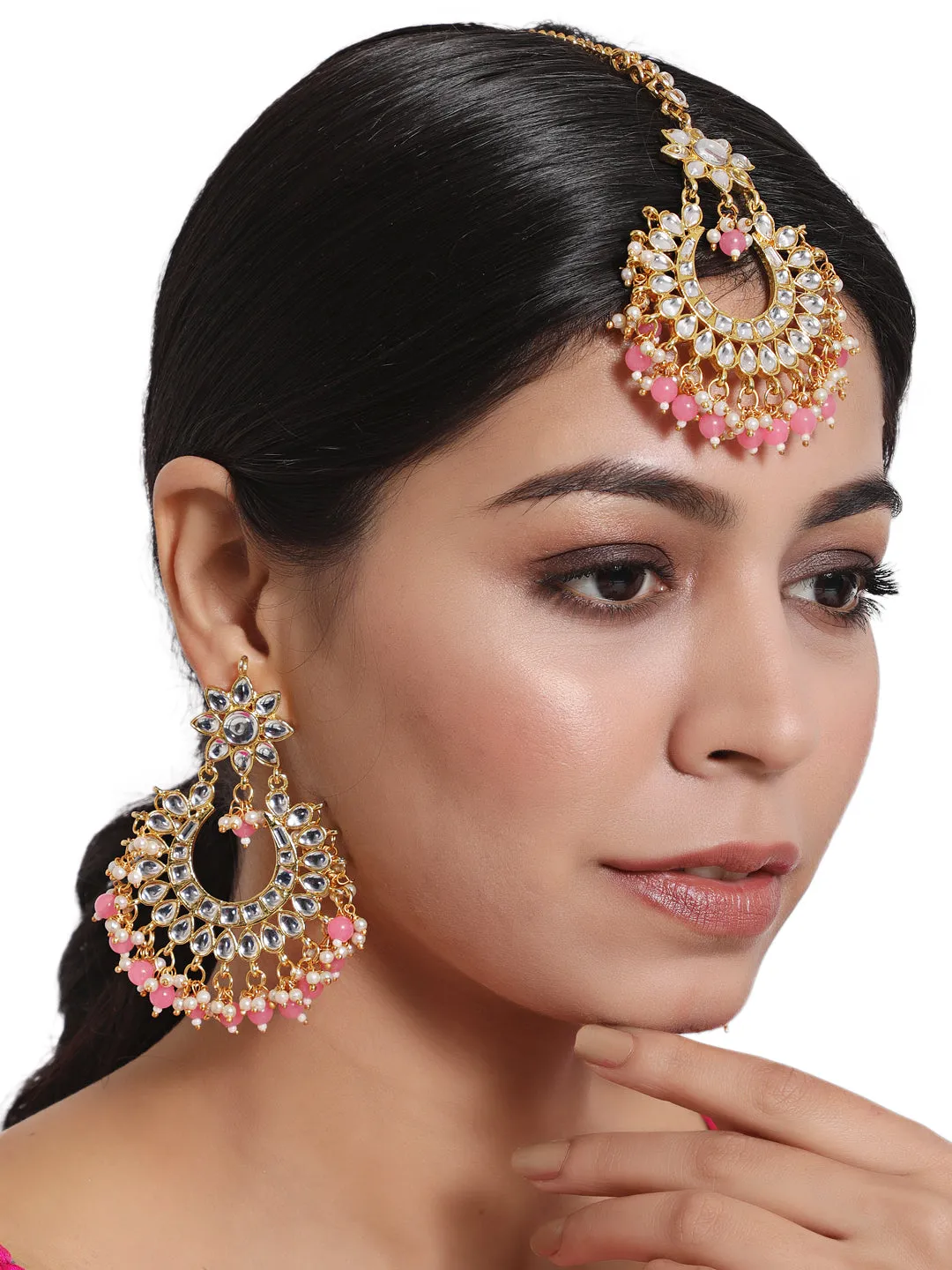 Gold-Toned White Kundan Studded & Pink Pearls Maangtikka & Earring Set