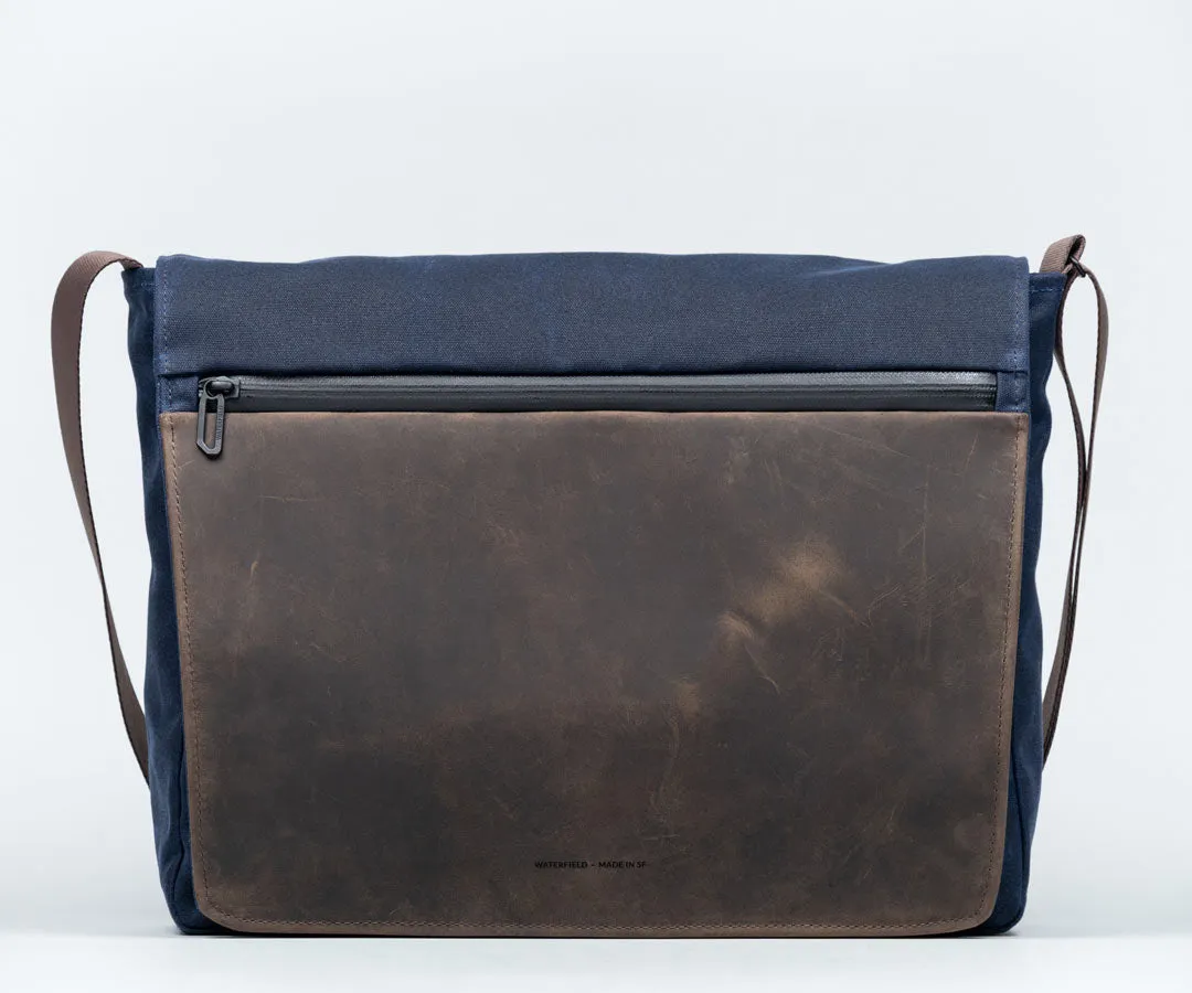 Shinjuku Messenger Bag