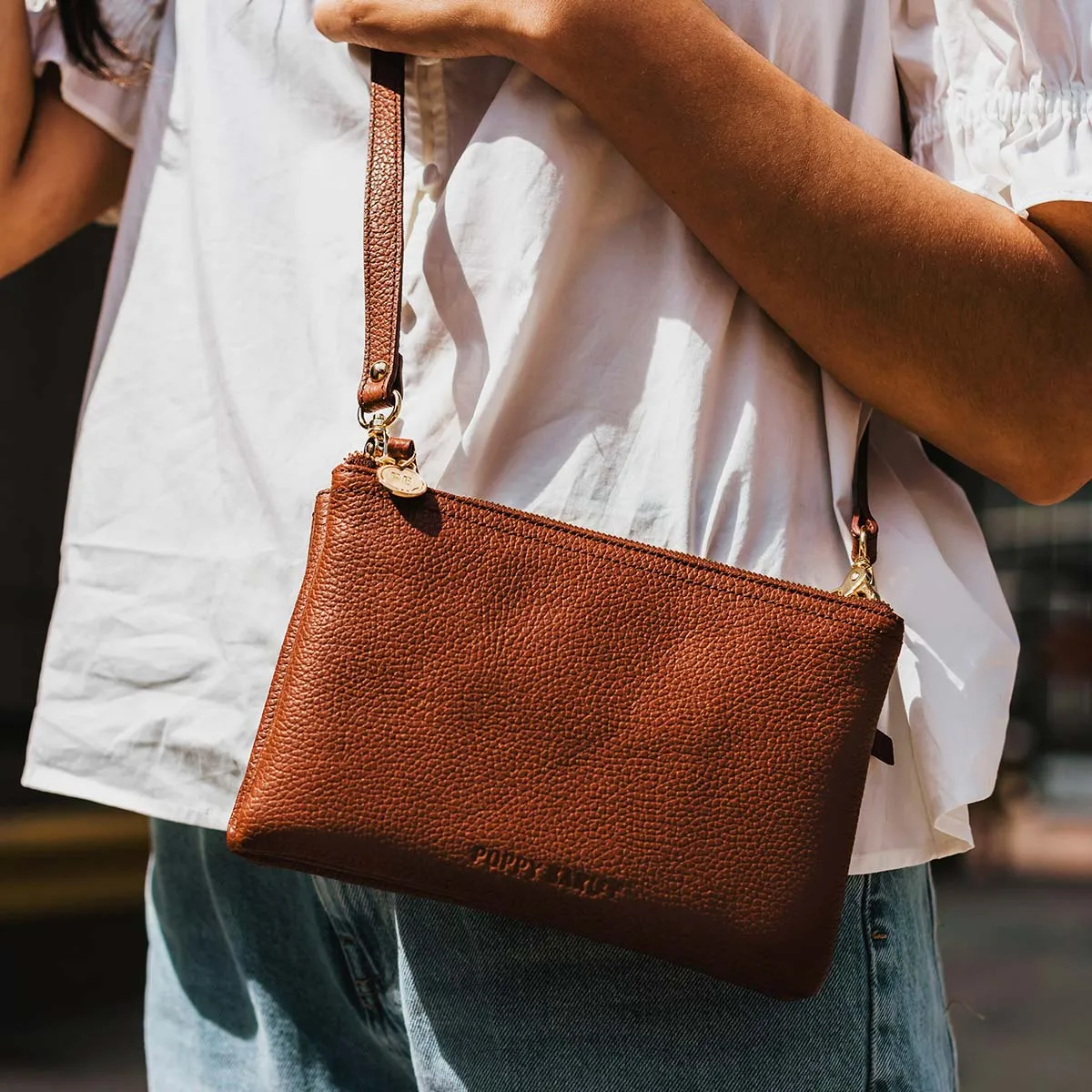 The Essentials Purse 2.0 Hazelnut