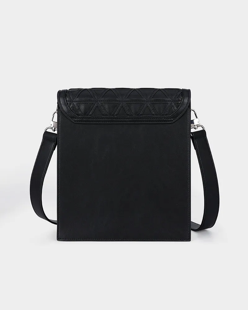 Woven Messenger Bag in Black