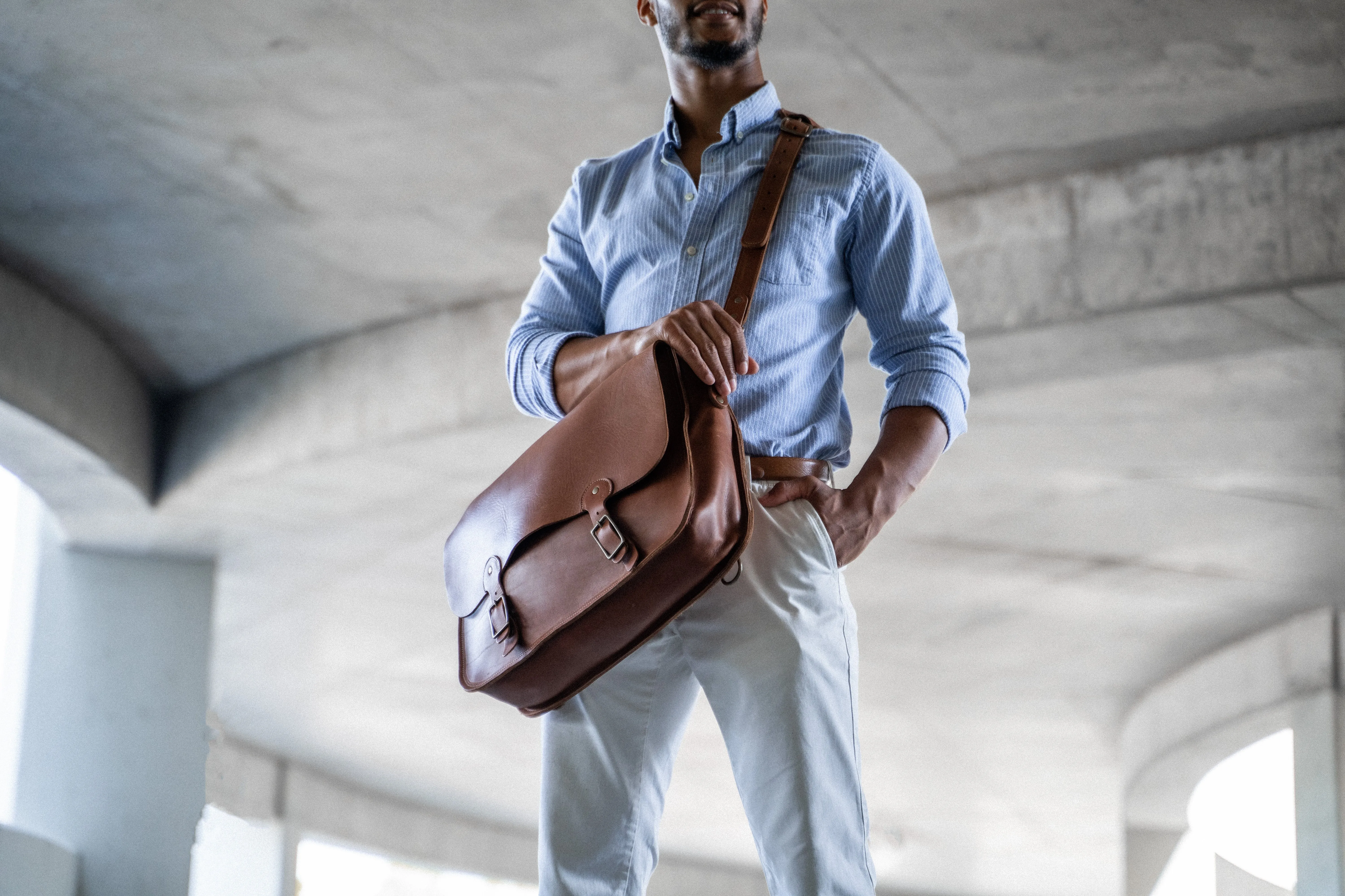 Your Logo   Our Leather - The No. 1860 EXPRESS - Fine Leather Messenger Bag & Briefcase - Custom Logo and Corporate Gifting